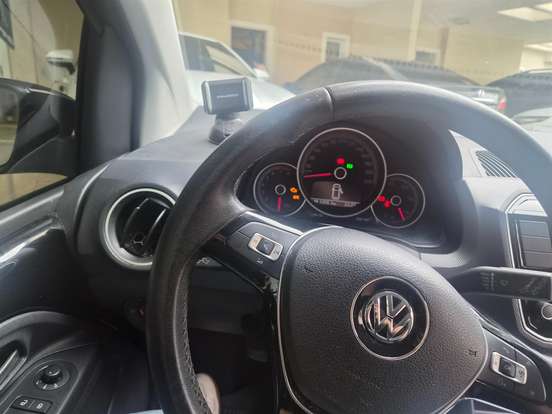 VOLKSWAGEN-UP-1.0 MPI MOVE UP 12V FLEX 4P AUTOMATIZADO VOLKSWAGEN-UP-2017