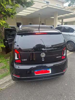 VOLKSWAGEN-UP-2017