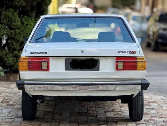 VOLKSWAGEN-VOYAGE-1982