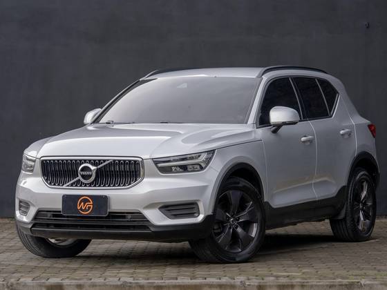 VOLVO XC40 2.0 T4 GASOLINA GEARTRONIC
