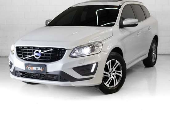 VOLVO-XC60-2.0 T5 R DESIGN TURBO GASOLINA 4P AUTOMÁTICO VOLVO-XC60-2015