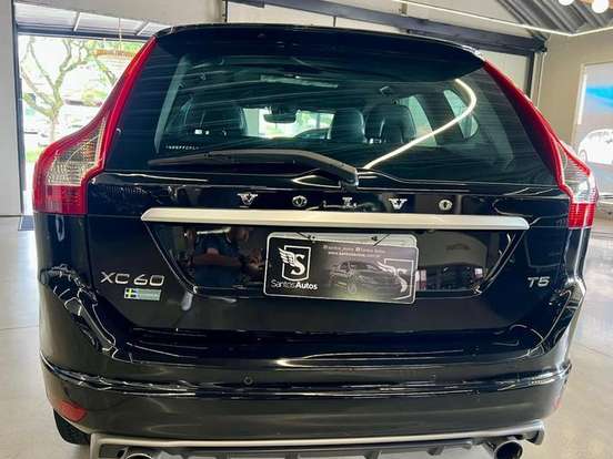 VOLVO-XC60-2.0 T5 R DESIGN TURBO GASOLINA 4P AUTOMÁTICO VOLVO-XC60-2015