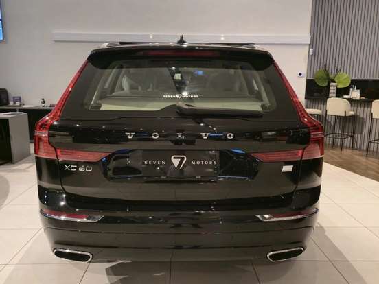 VOLVO-XC60-2.0 T8 HYBRID MOMENTUM AWD GEARTRONIC VOLVO-XC60-2021