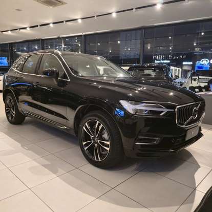 VOLVO-XC60-2021