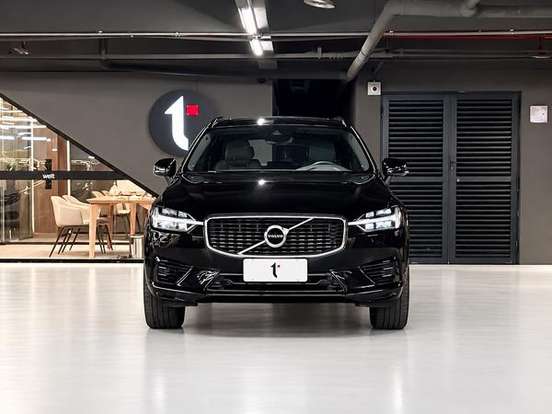 VOLVO-XC60-2.0 T8 HYBRID R-DESIGN AWD GEARTRONIC VOLVO-XC60-2019