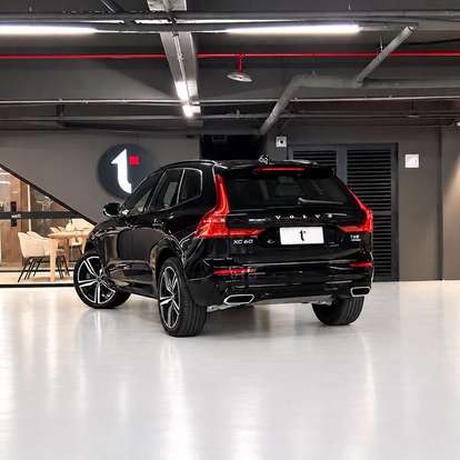 VOLVO-XC60-2019