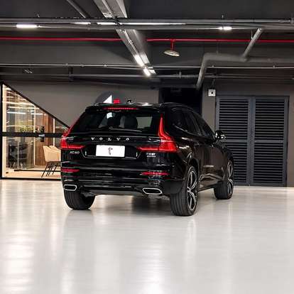 VOLVO-XC60-2019