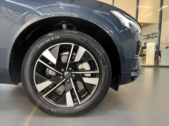 VOLVO-XC60-2.0 T8 PHEV PLUS AWD GEARTRONIC VOLVO-XC60-2025
