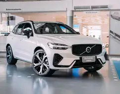 VOLVO XC60 2.0 T8 RECHARGE ULTIMATE DARK AWD GEARTRONIC VOLVO XC60 2.0 T8 RECHARGE ULTIMATE DARK AWD GEARTRONIC