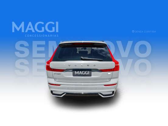 VOLVO-XC60-2024