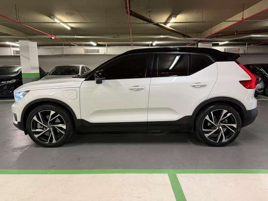 VOLVO-XC40-1.5 T5 RECHARGE R-DESIGN GEARTRONIC VOLVO-XC40-2020