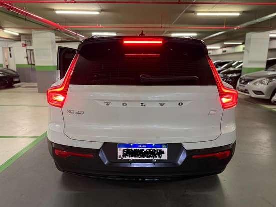 VOLVO-XC40-1.5 T5 RECHARGE R-DESIGN GEARTRONIC VOLVO-XC40-2020