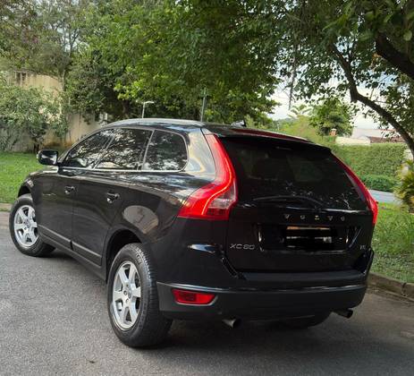 VOLVO XC60 2.0 T5 COMFORT FWD TURBO GASOLINA 4P AUTOMÁTICO