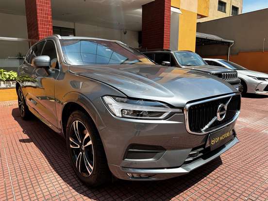 VOLVO-XC60-2.0 T5 GASOLINA MOMENTUM AWD GEARTRONIC VOLVO-XC60-2018