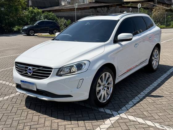 VOLVO XC60 2.0 T6 INSCRIPTION TURBO GASOLINA 4P AUTOMÁTICO
