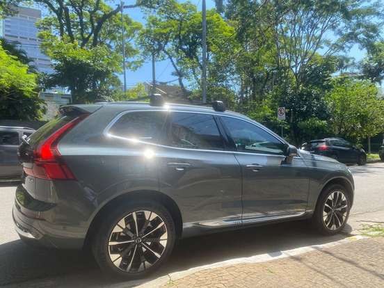 VOLVO-XC60-2.0 T8 PHEV ULTRA DARK AWD GEARTRONIC VOLVO-XC60-2025