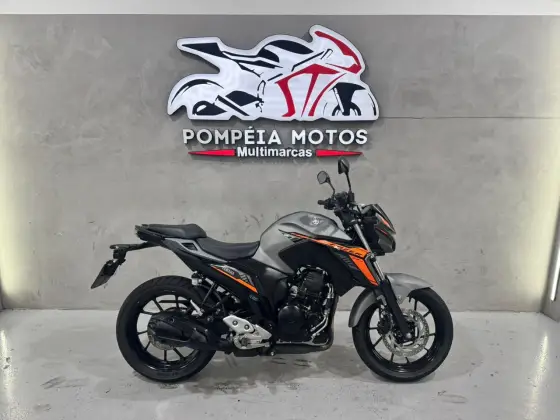 YAMAHA FZ25 FAZER CONNECTED ABS 