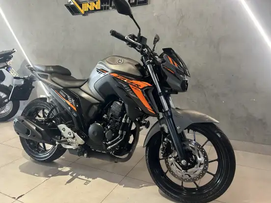 YAMAHA-FZ25 FAZER CONNECTED ABS YAMAHA-FZ25 FAZER CONNECTED ABS-2025