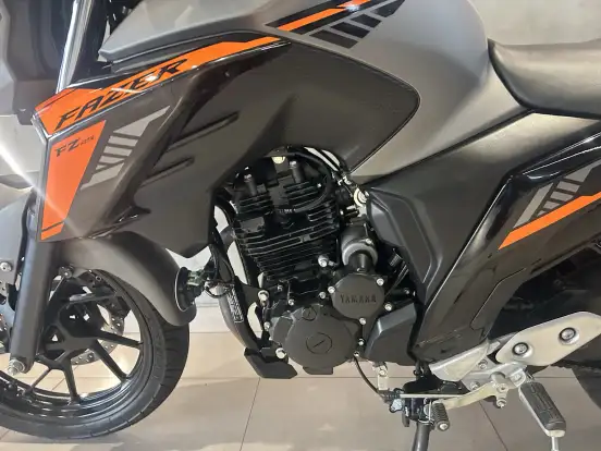 YAMAHA-FZ25 FAZER CONNECTED ABS-2025
