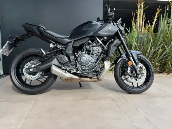 YAMAHA MT-07 CONNECTED ABS 