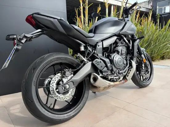 YAMAHA-MT-07 CONNECTED ABS YAMAHA-MT-07 CONNECTED ABS-2025