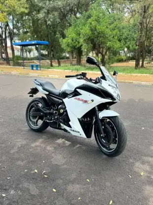 YAMAHA-XJ6 F YAMAHA-XJ6 F-2010