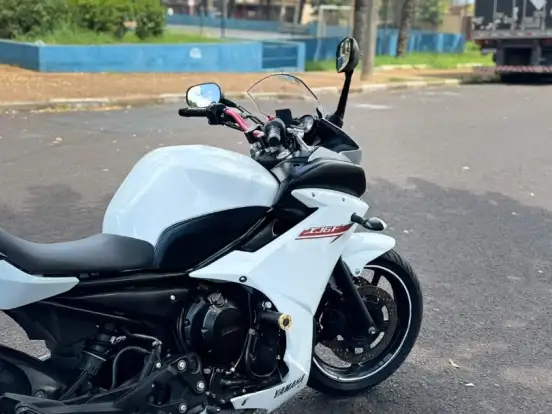 YAMAHA-XJ6 F YAMAHA-XJ6 F-2010