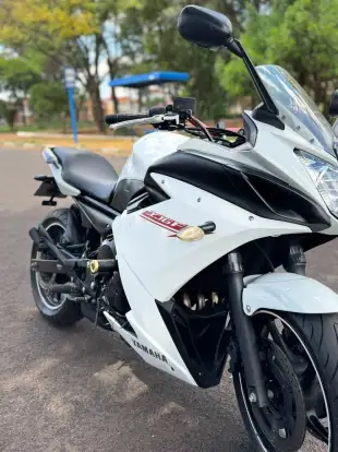 YAMAHA-XJ6 F-2010
