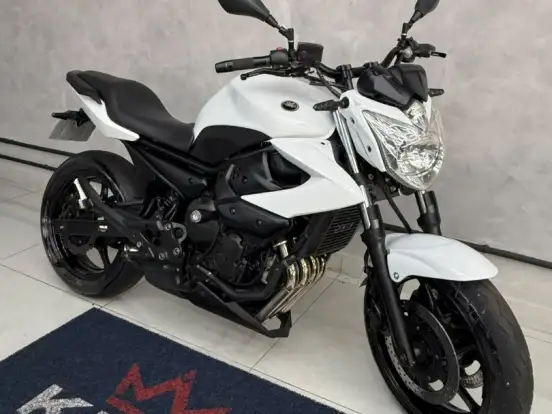 YAMAHA-XJ6 N YAMAHA-XJ6 N-2011