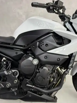YAMAHA-XJ6 N-2011