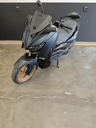 YAMAHA-XMAX ABS-2024