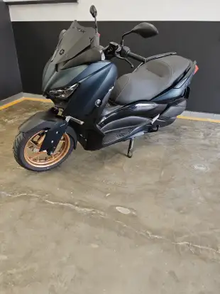 YAMAHA-XMAX ABS-2024