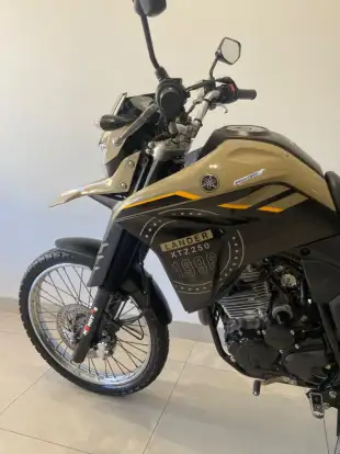 YAMAHA-XTZ 250 LANDER-2023