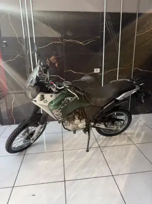 YAMAHA-XTZ 250 TÉNÉRÉ YAMAHA-XTZ 250 TÉNÉRÉ-2016