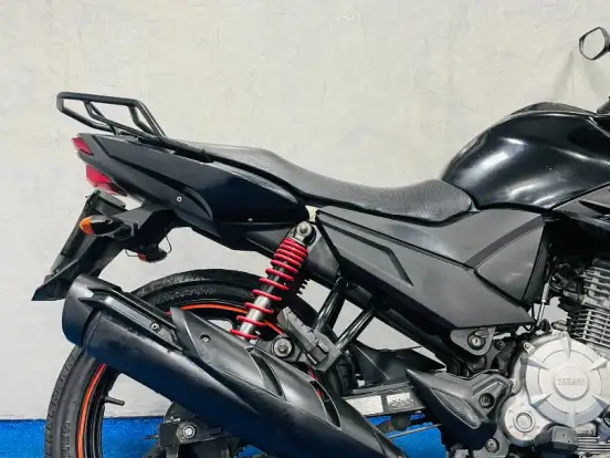 YAMAHA-YS 150 FAZER ED YAMAHA-YS 150 FAZER ED-2013