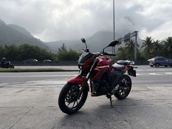 YAMAHA-FZ25 FAZER CONNECTED ABS YAMAHA-FZ25 FAZER CONNECTED ABS-2025