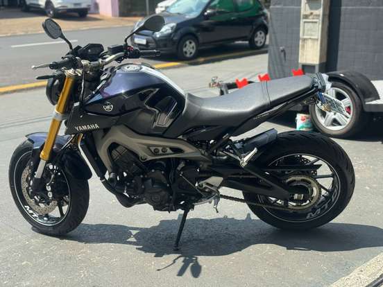 YAMAHA-MT-09 YAMAHA-MT-09-2015