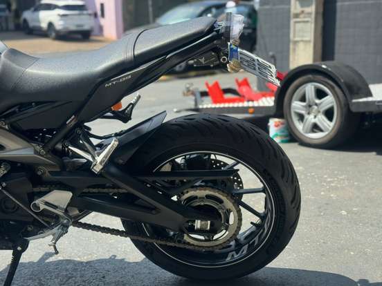 YAMAHA-MT-09 YAMAHA-MT-09-2015