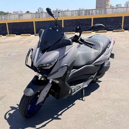YAMAHA-XMAX ABS-2022