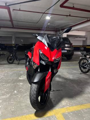 YAMAHA XMAX ABS 