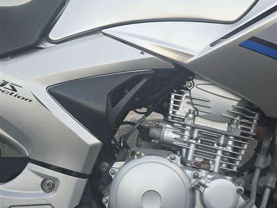 YAMAHA-YS 250 FAZER YAMAHA-YS 250 FAZER-2013