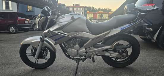 YAMAHA-YS 250 FAZER-2013