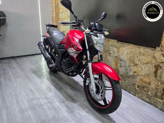 YAMAHA-YS 250 FAZER-2014