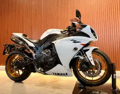 YAMAHA YZF R1 YAMAHA YZF R1