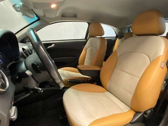 AUDI-A1-1.4 TFSI ATTRACTION 16V 122CV GASOLINA 2P AUTOMÁTICO AUDI-A1-2011