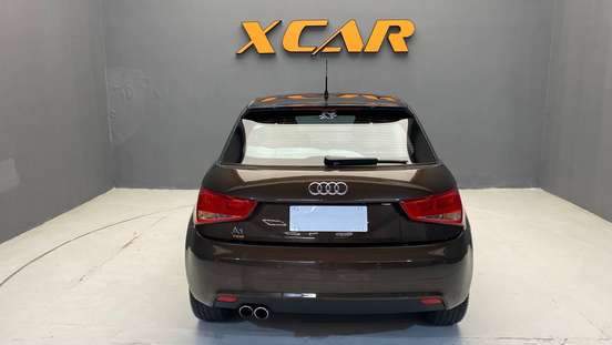 AUDI-A1-2011