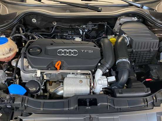 AUDI-A1-1.4 TFSI ATTRACTION 16V 122CV GASOLINA 2P AUTOMÁTICO AUDI-A1-2011
