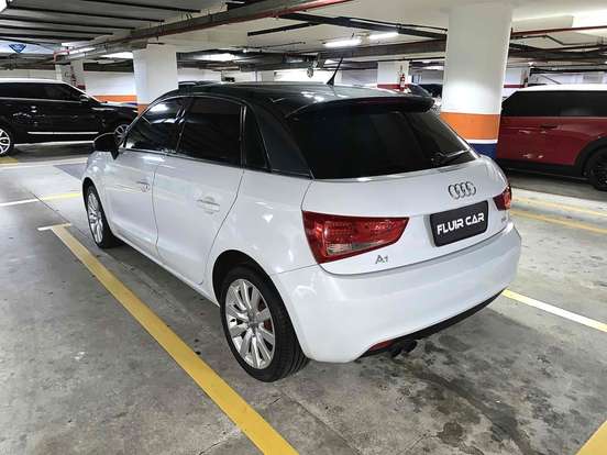 AUDI-A1-2012