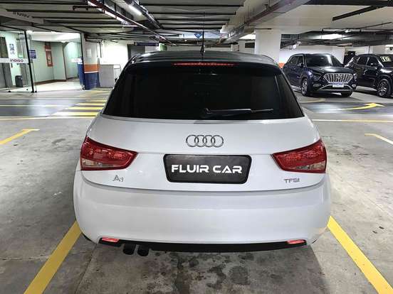 AUDI-A1-2012