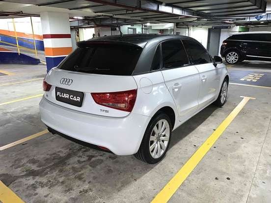 AUDI-A1-2012
